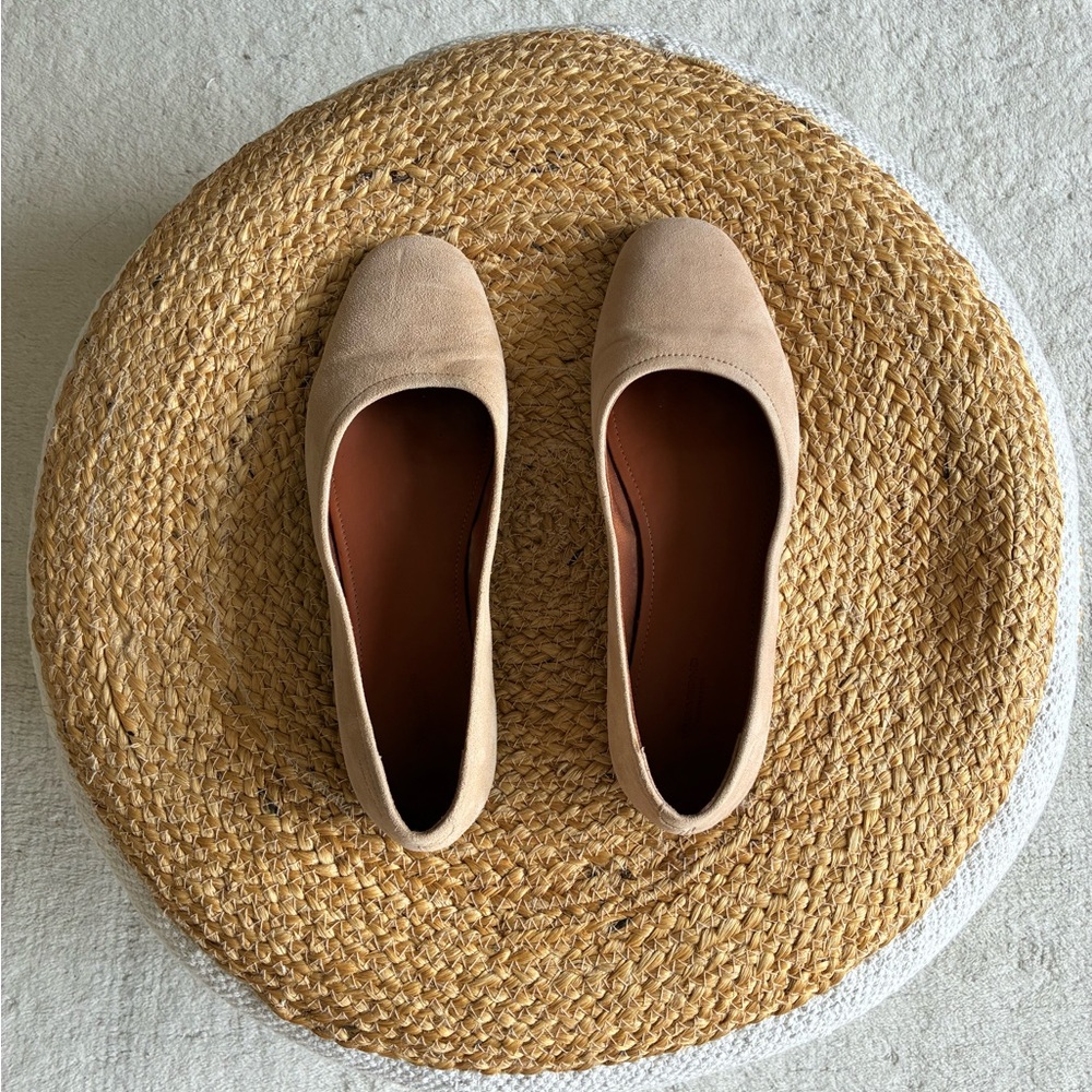 Vagabond Beige Suede Delia Ballet Flats Size 9